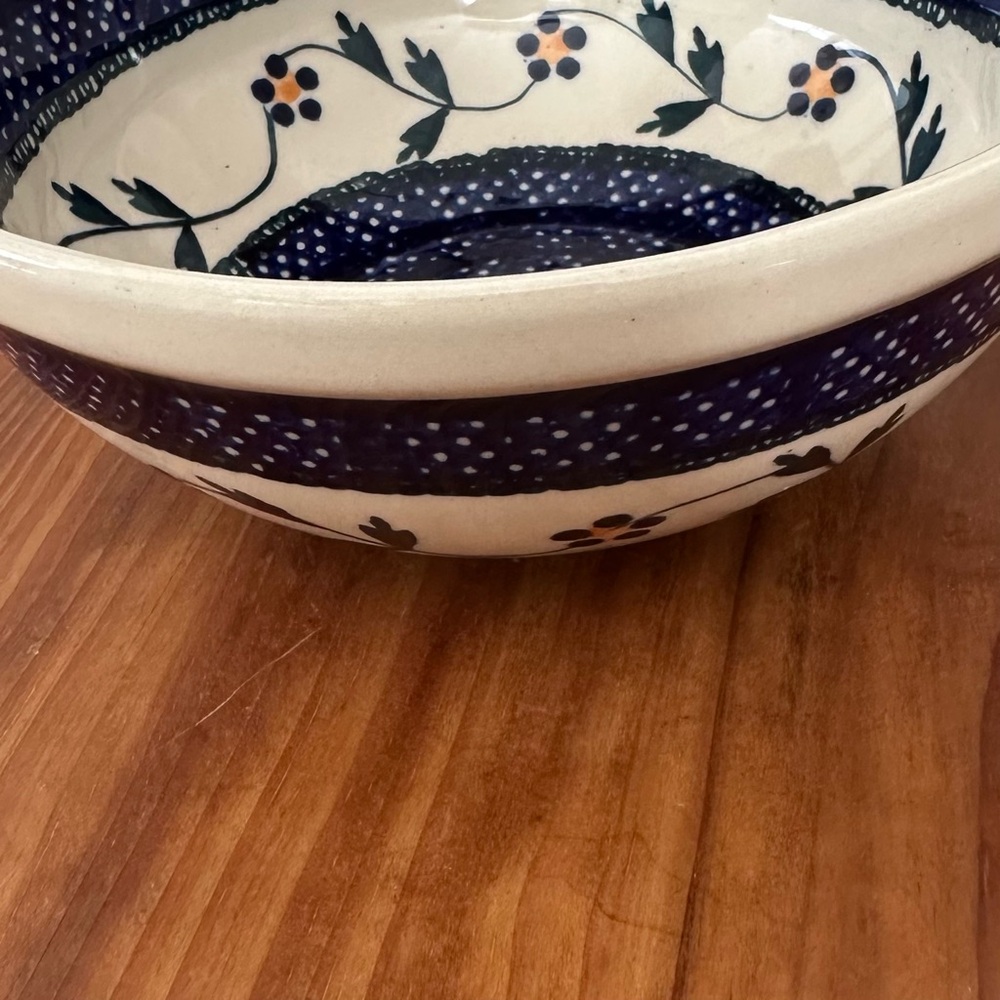 Hand-Painted Ceramic Serving Bowl in White and Navy - Picture 7 of 9